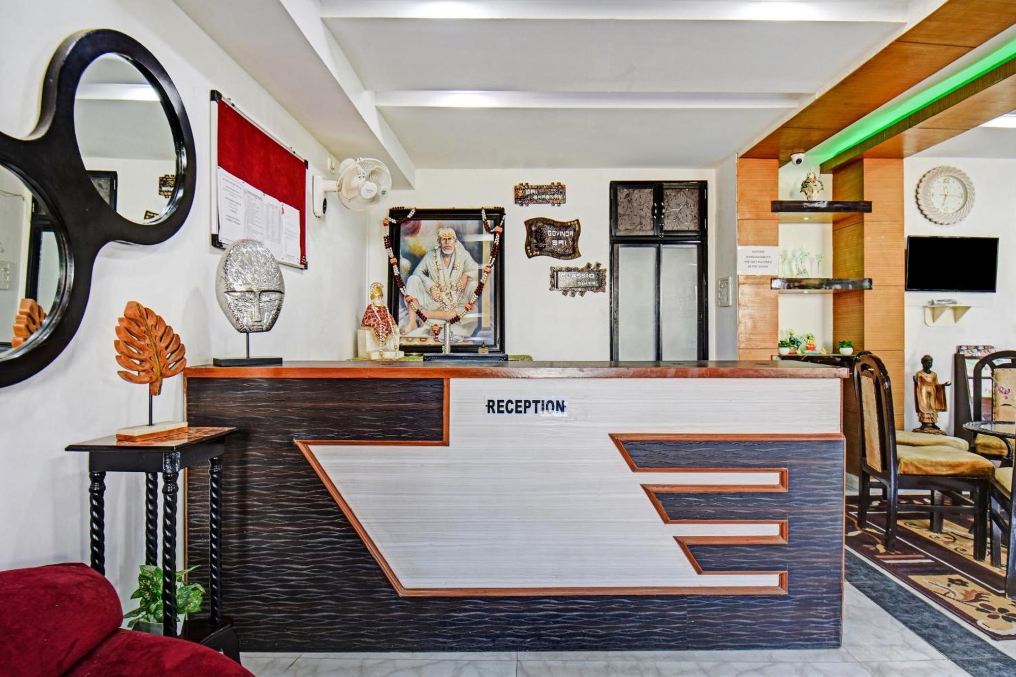 Townhouse Classio Suites Shirdi Buitenkant foto